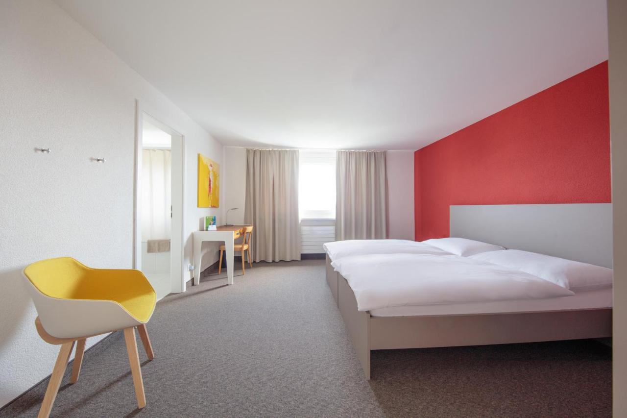Le Domaine Hotell Villars-Sur-Glane Eksteriør bilde