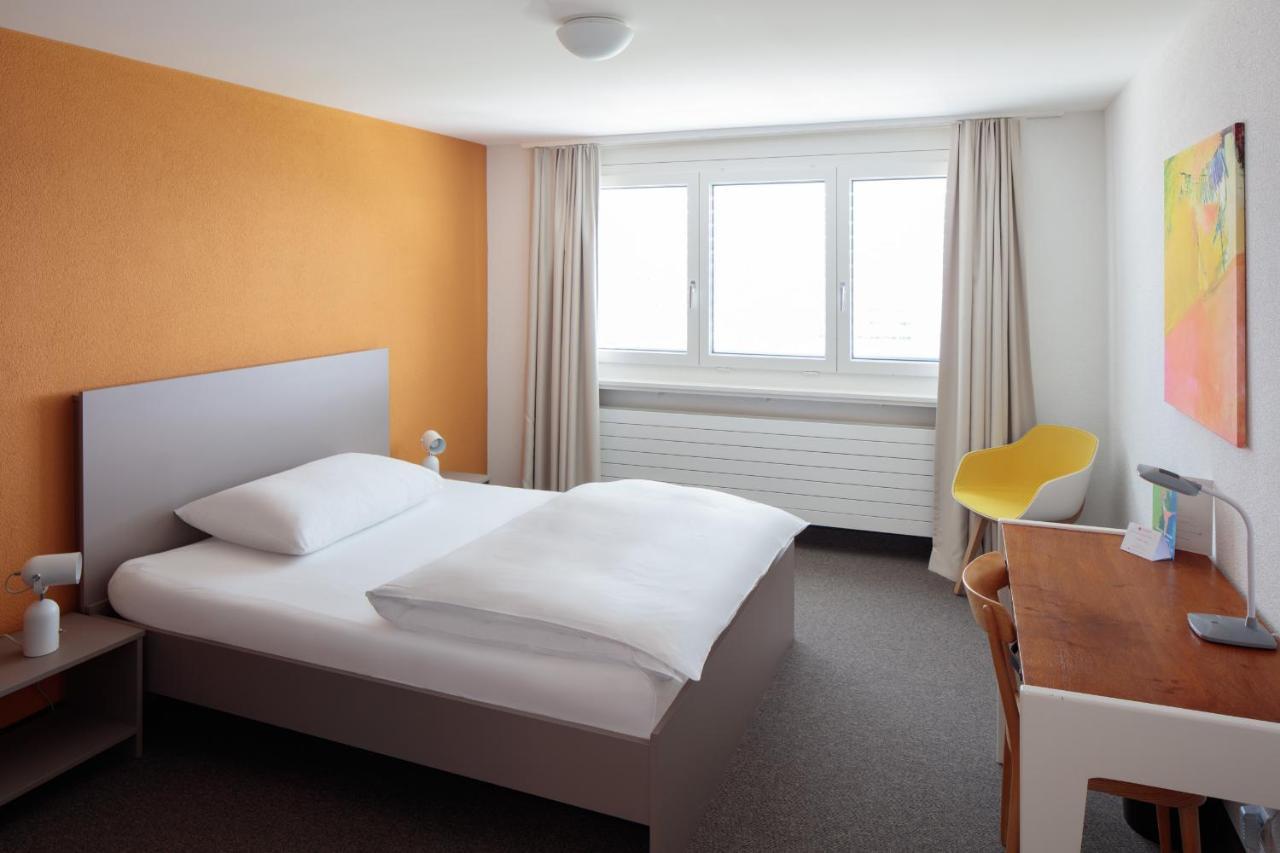 Le Domaine Hotell Villars-Sur-Glane Eksteriør bilde