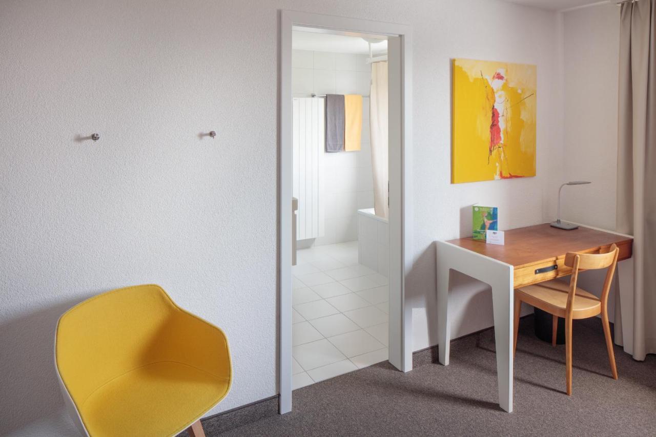 Le Domaine Hotell Villars-Sur-Glane Eksteriør bilde