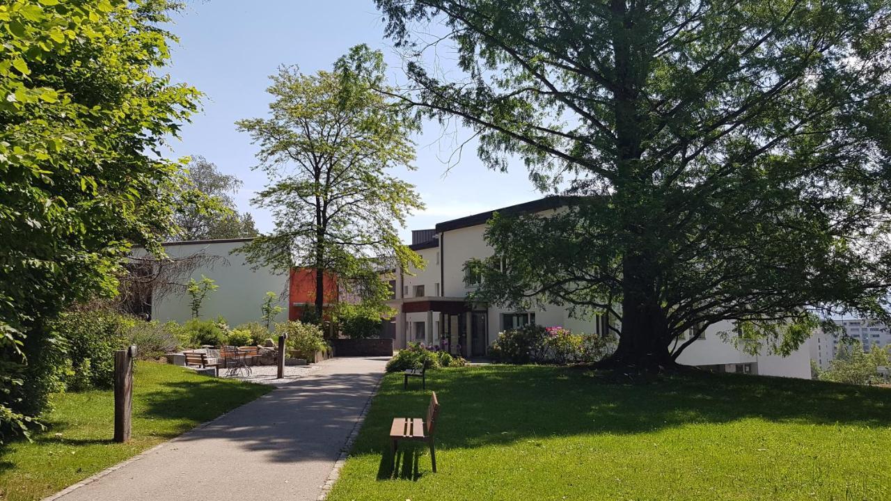 Le Domaine Hotell Villars-Sur-Glane Eksteriør bilde